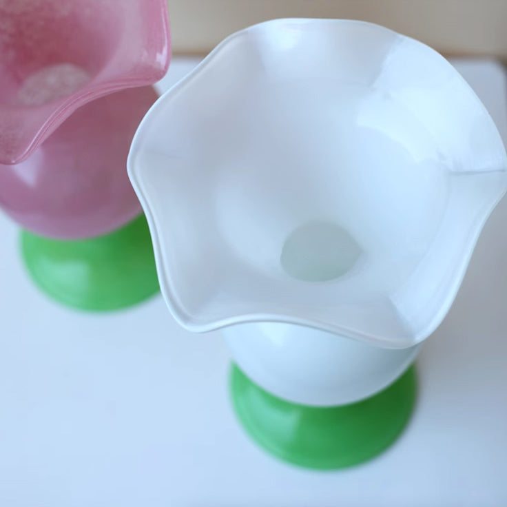 2color retro art glass vase