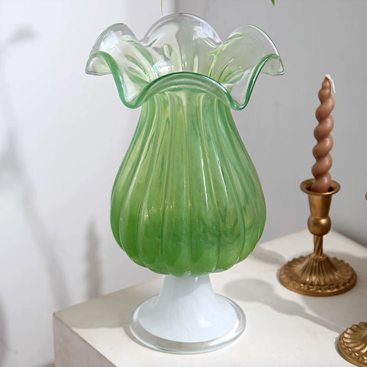 2design milky lamp vase