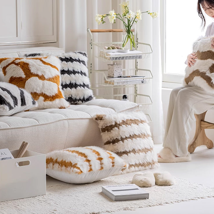 6design marble fur cushion