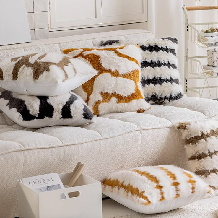 6design marble fur cushion