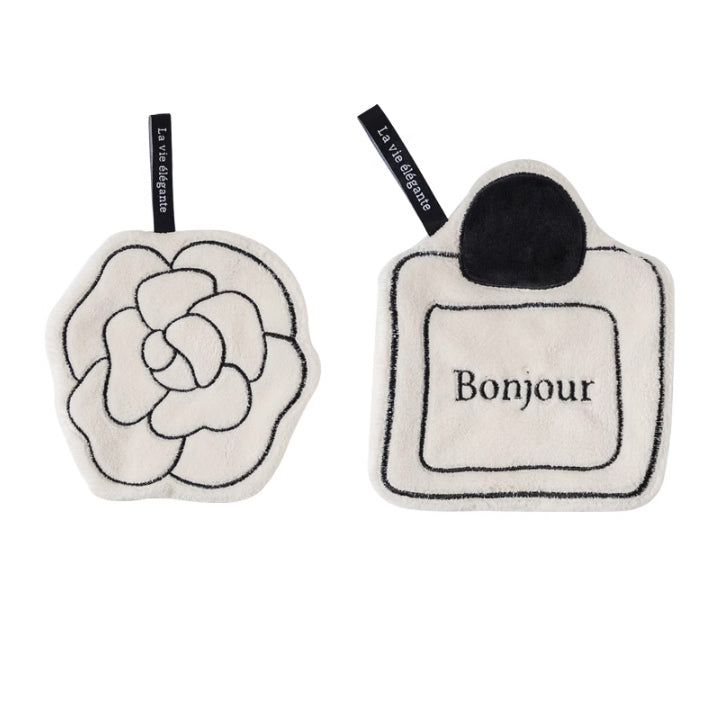 3design perfume bottle hanging towel