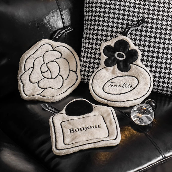 3design perfume bottle hanging towel