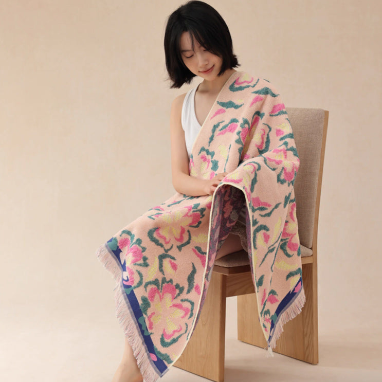 jacquard flower towel