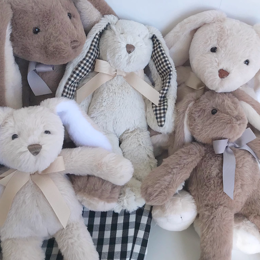 【即納】2color lovely rabbit doll