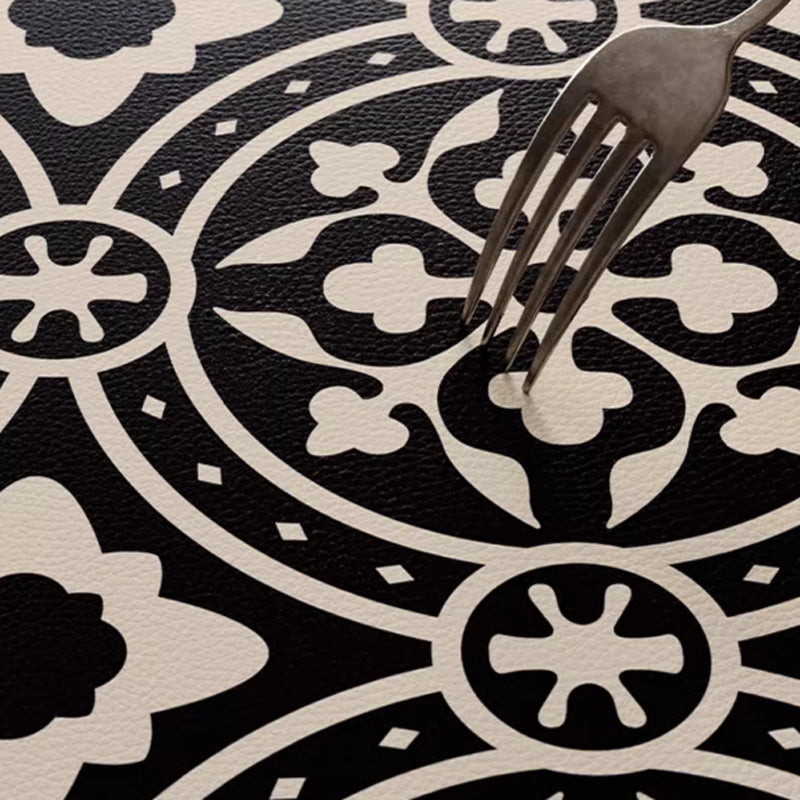 2color monotone flower tile place mat