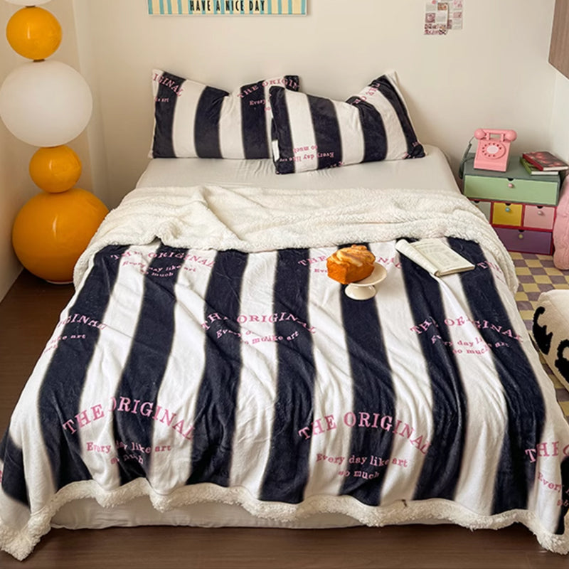 10design feminine boa blanket