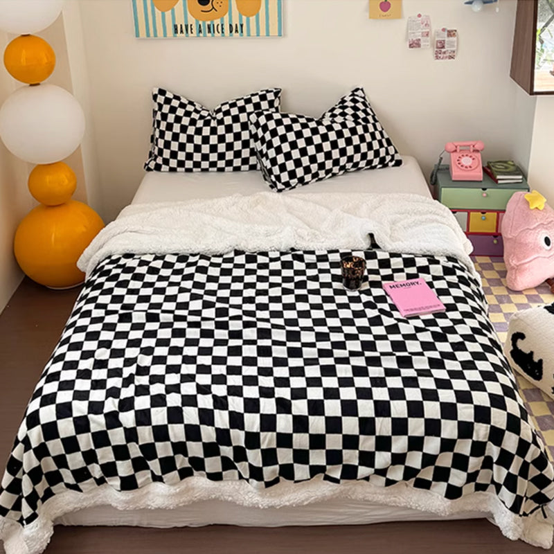 10design feminine boa blanket
