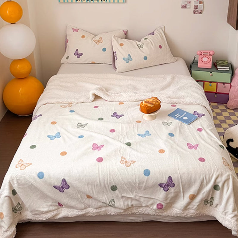 10design feminine boa blanket