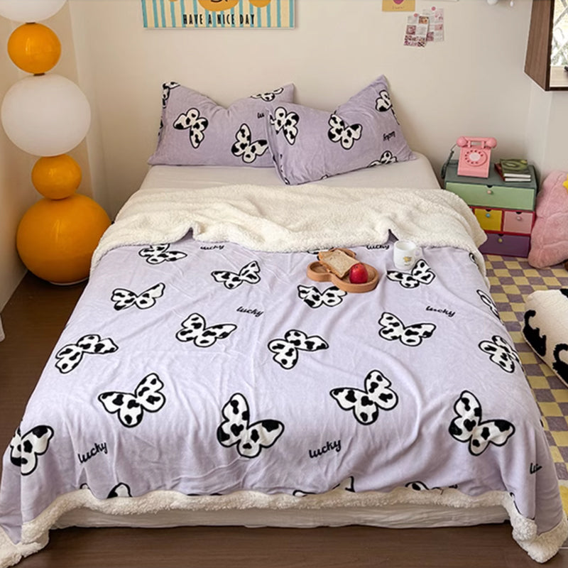 10design feminine boa blanket