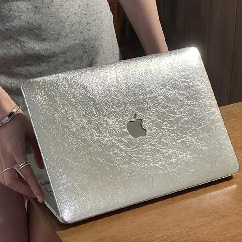 silver leather Mac book case