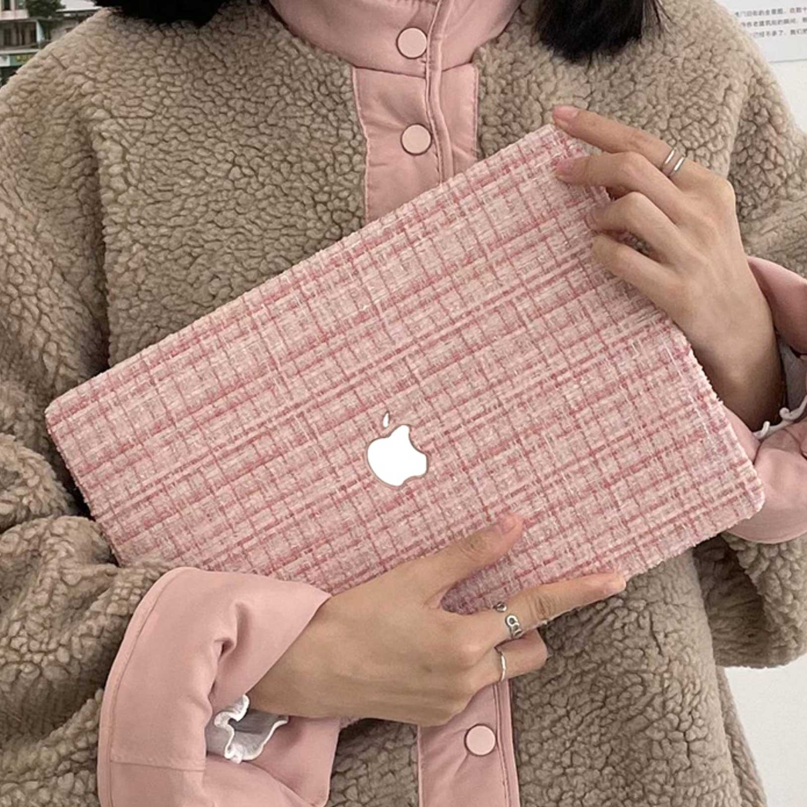 pink tweed Mac book case