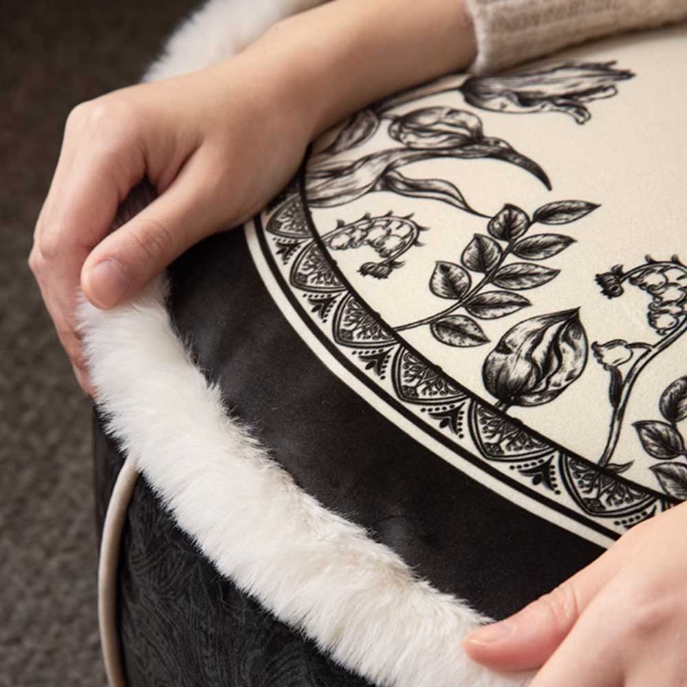 black bloom stool