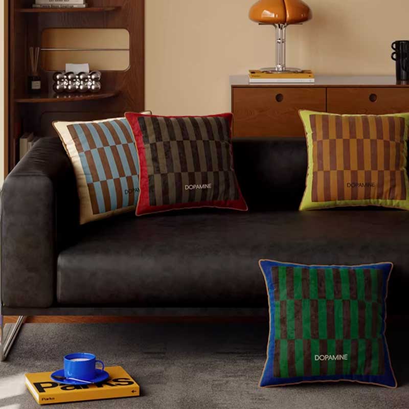 4color retro check cushion