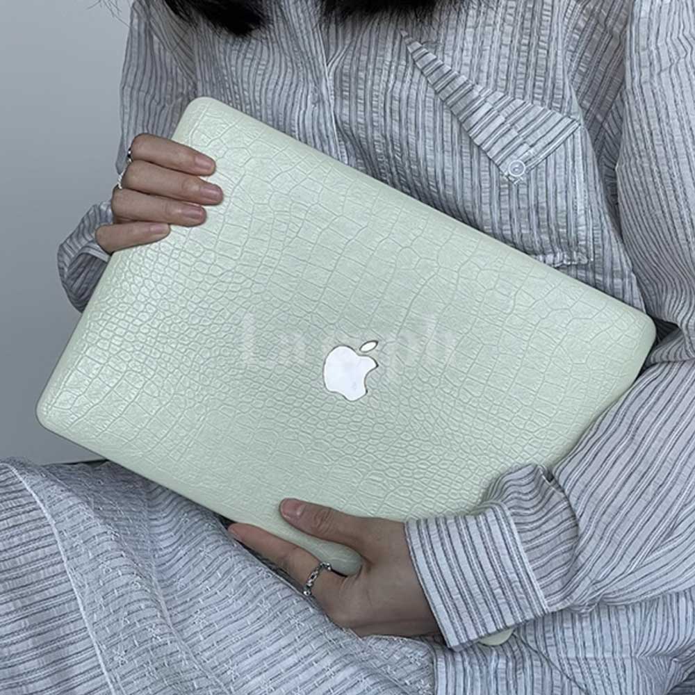 green crocodile Mac book case