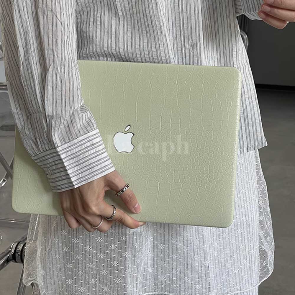 green crocodile Mac book case