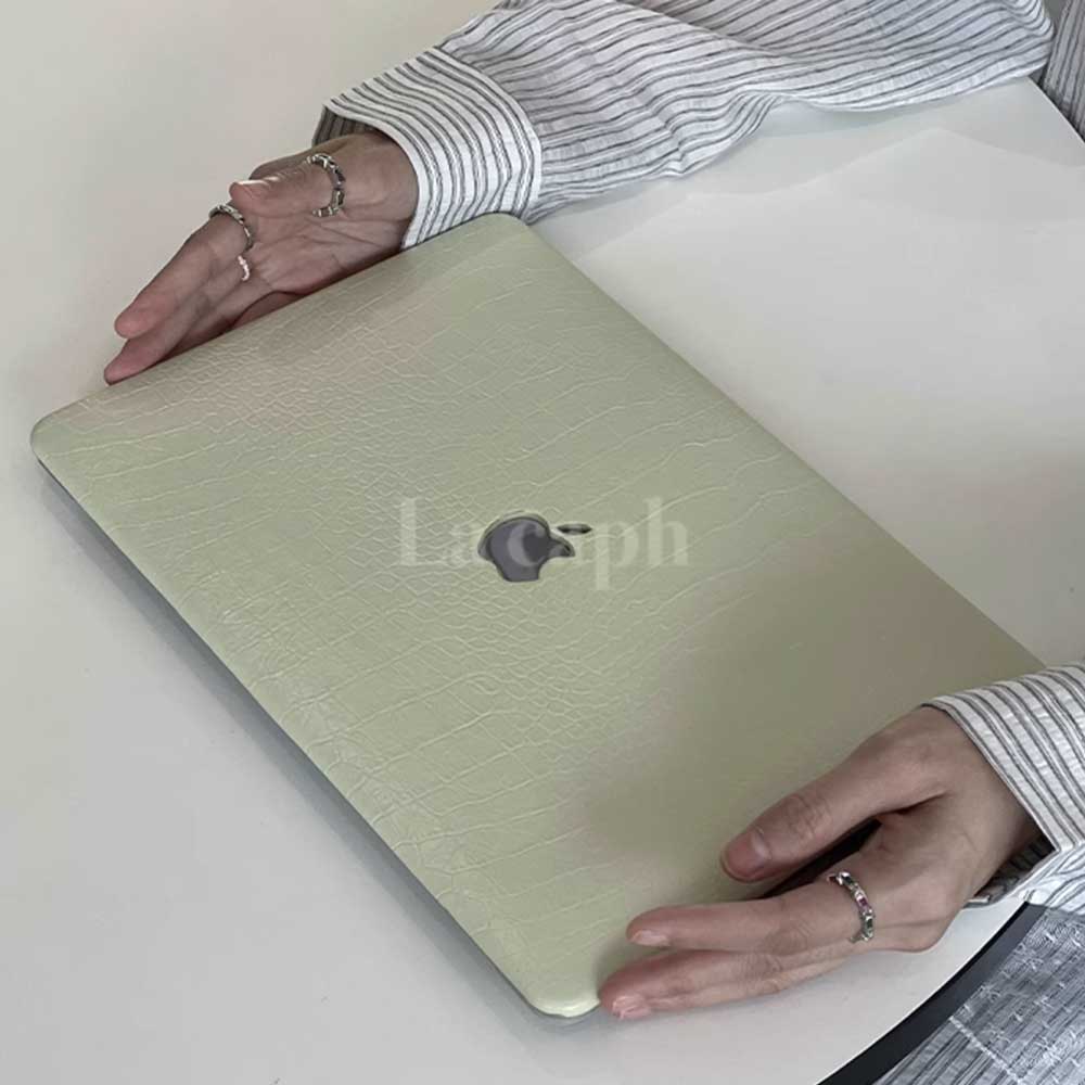 green crocodile Mac book case