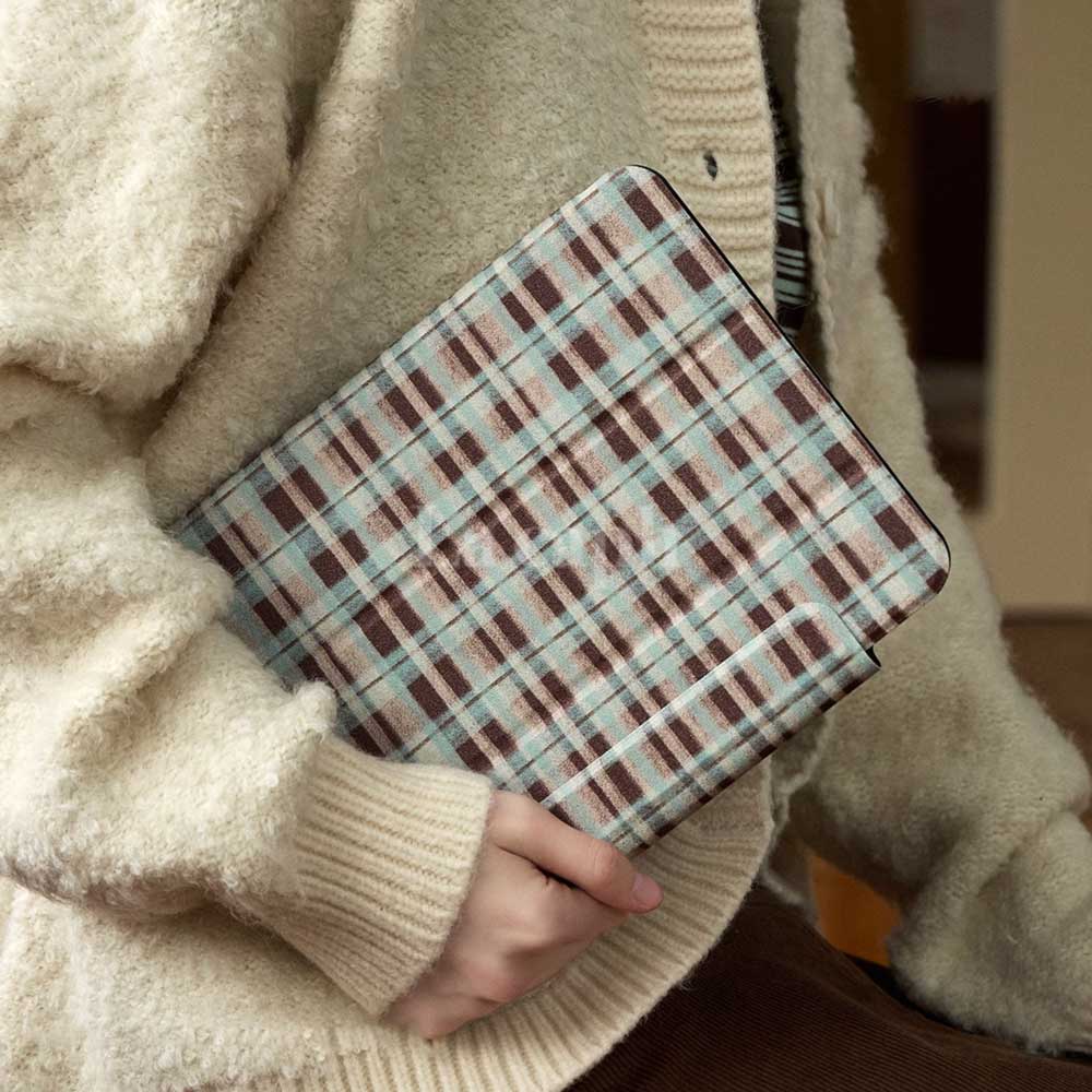winter check iPad case