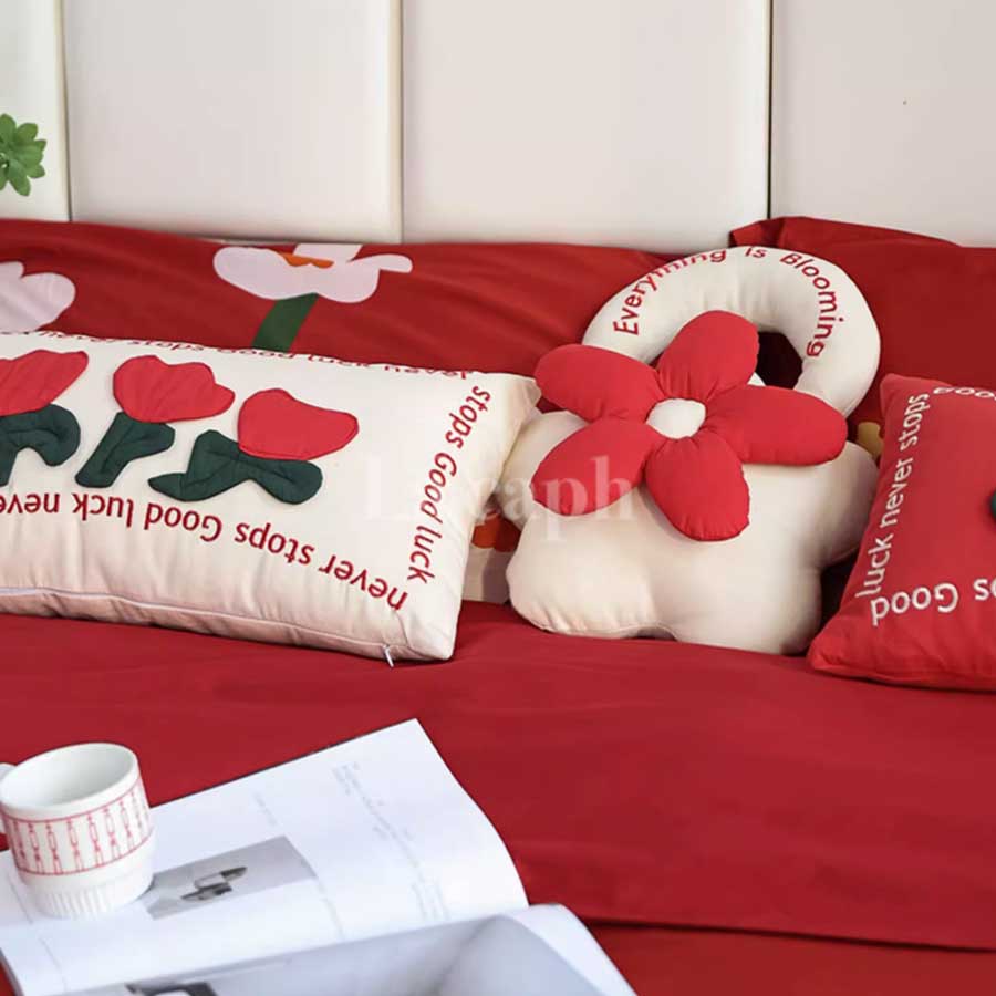 comforting flower cushion (3designs)