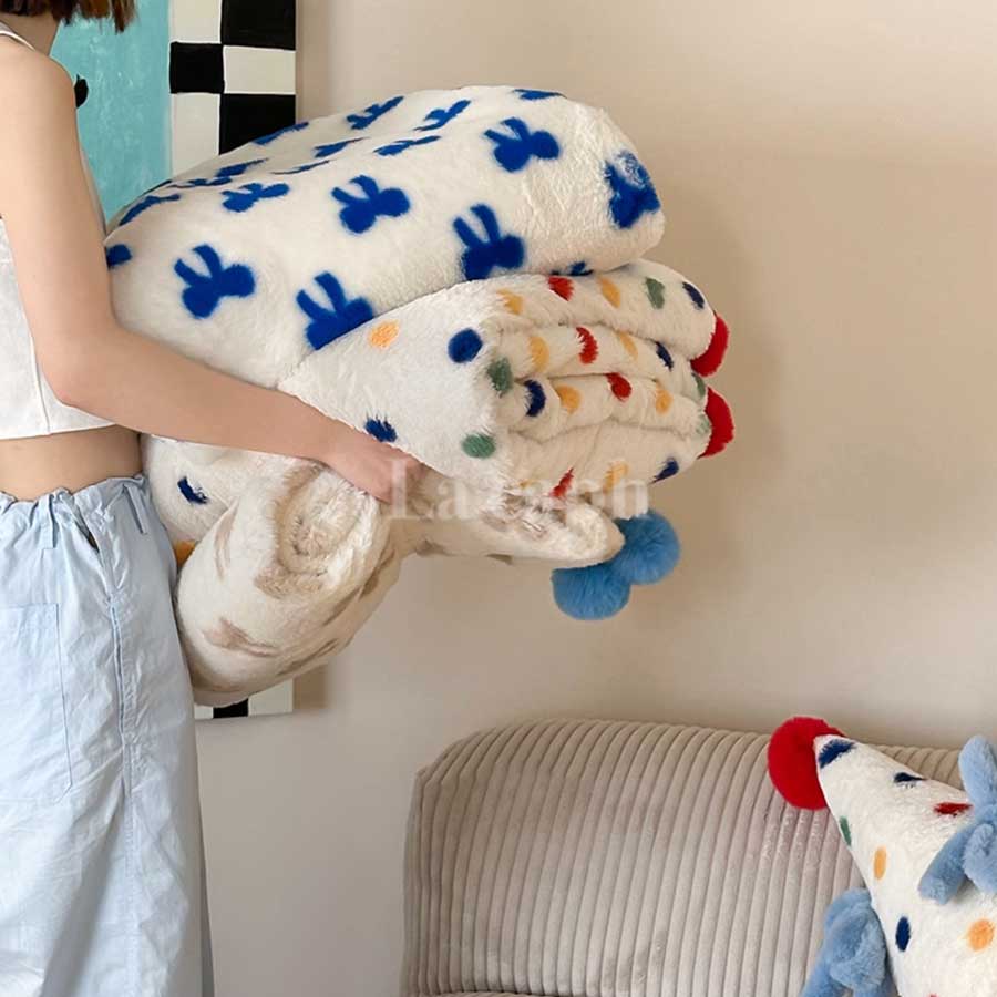 pom pom fleece blanket (3designs)