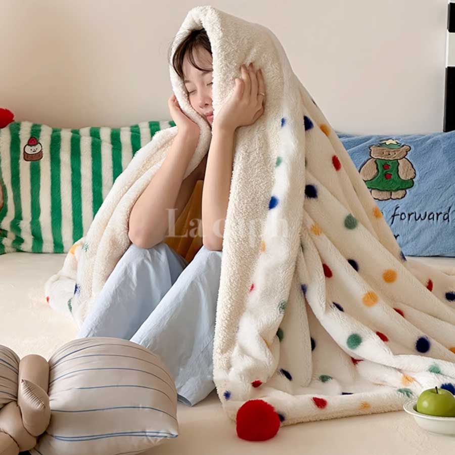 pom pom fleece blanket (3designs)