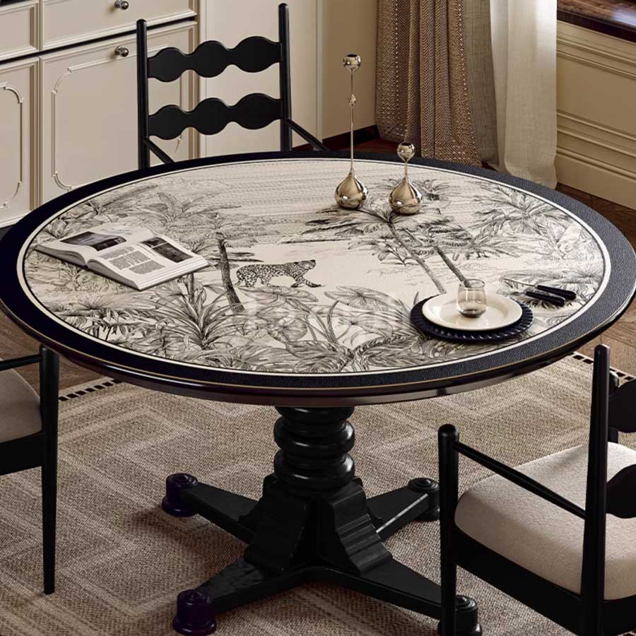 black jungle round table mat