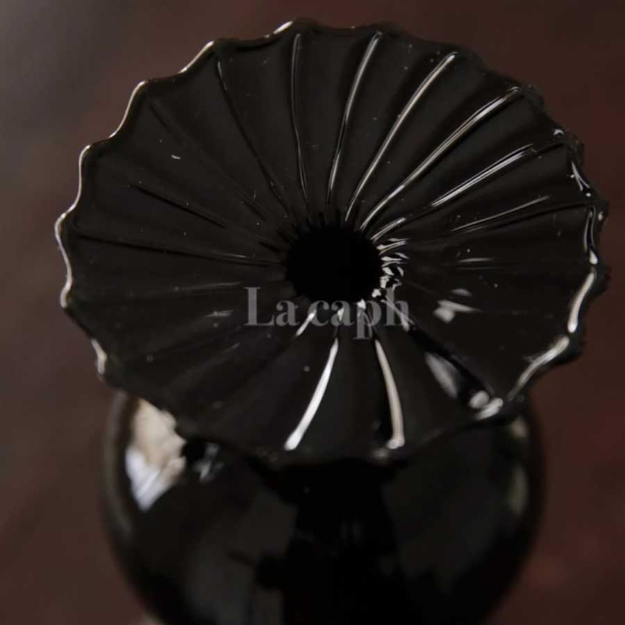 elegant ripple vase