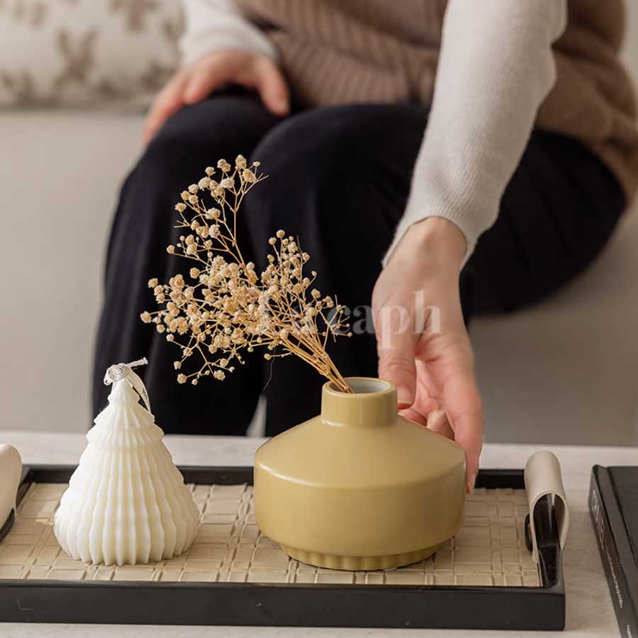 matte finish vase