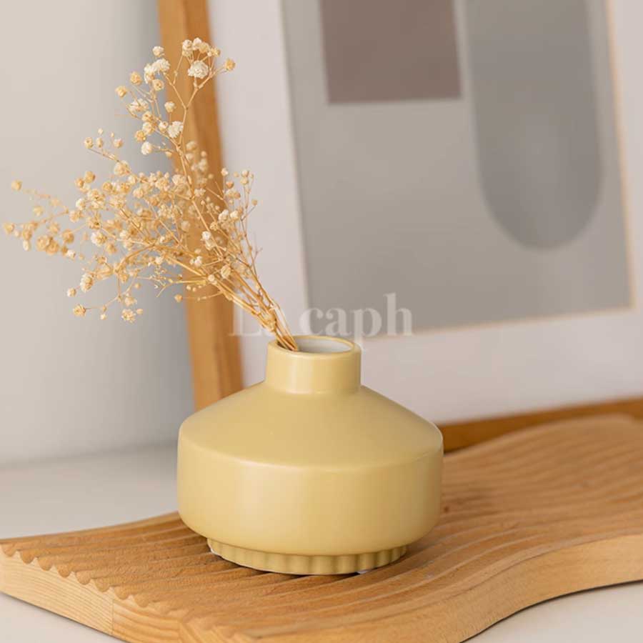 matte finish vase