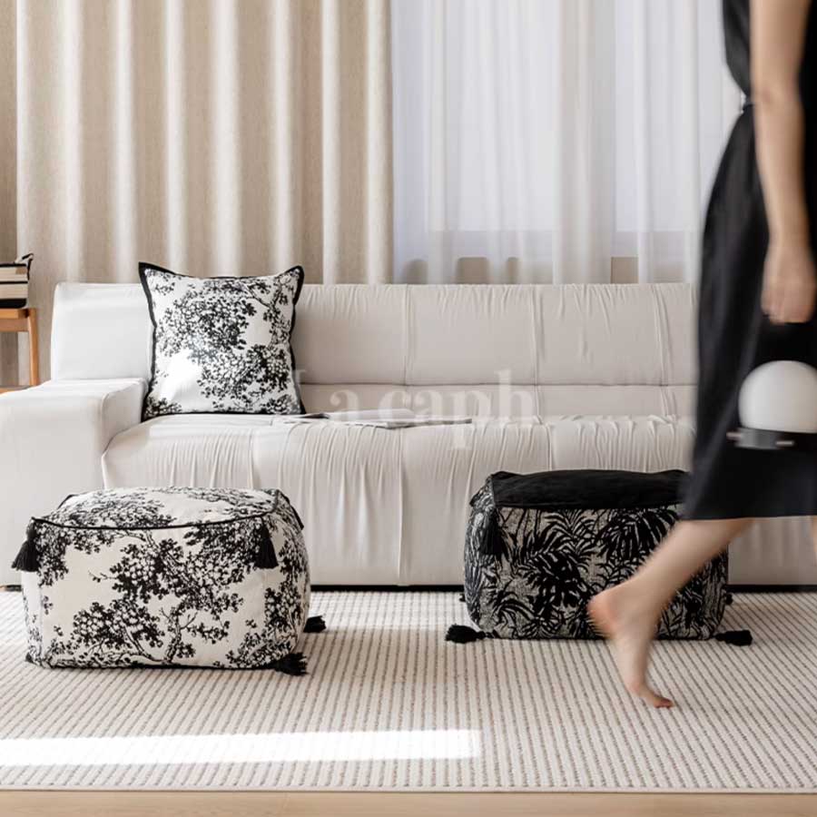 tassel accent stool (2colors)