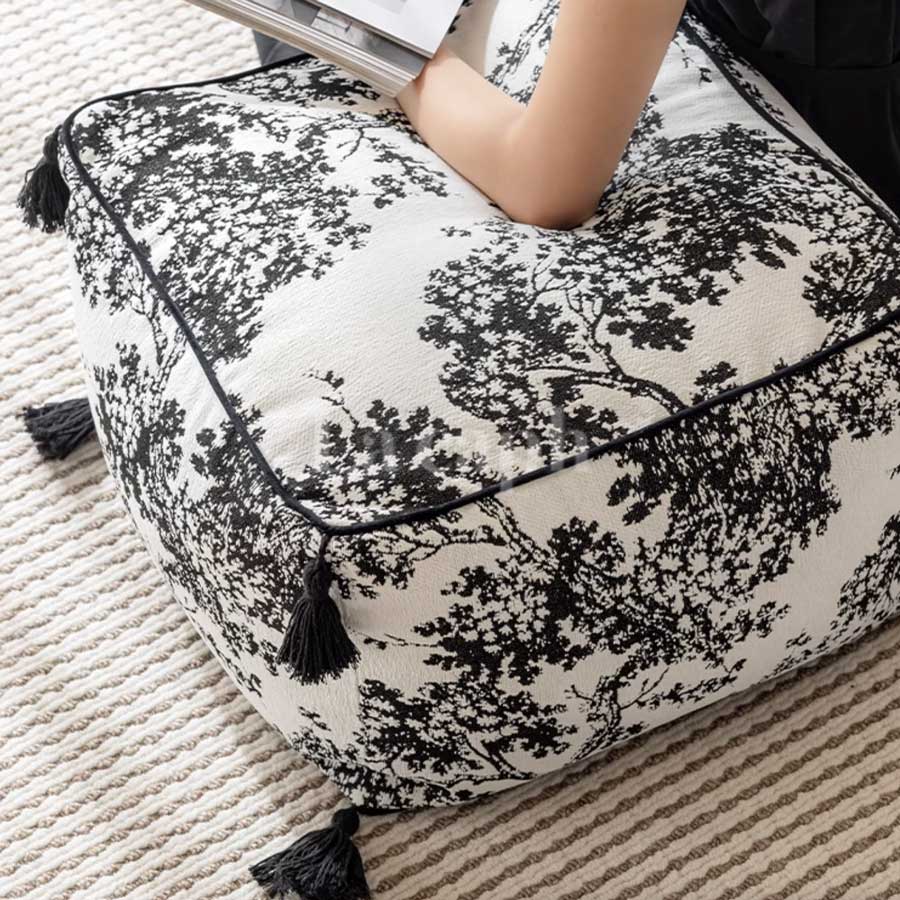 tassel accent stool (2colors)