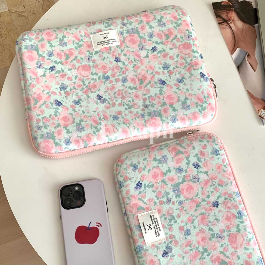 vintage floral PC bag