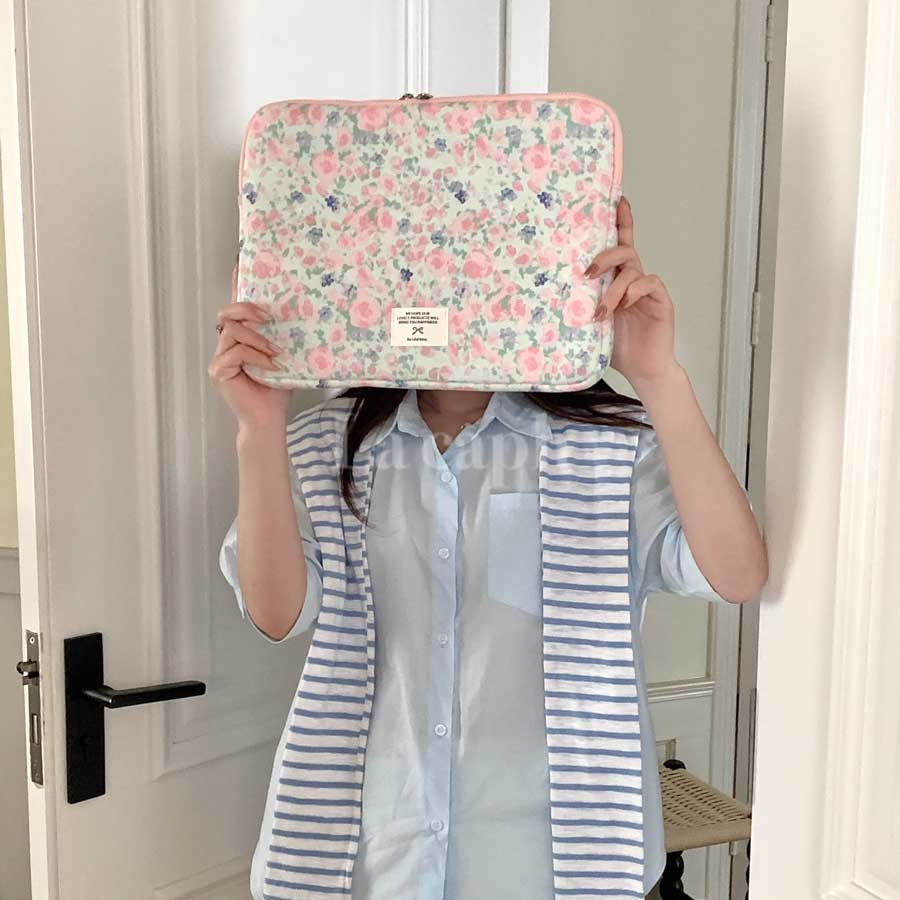 vintage floral PC bag