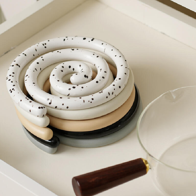 6color modern swirl trivet