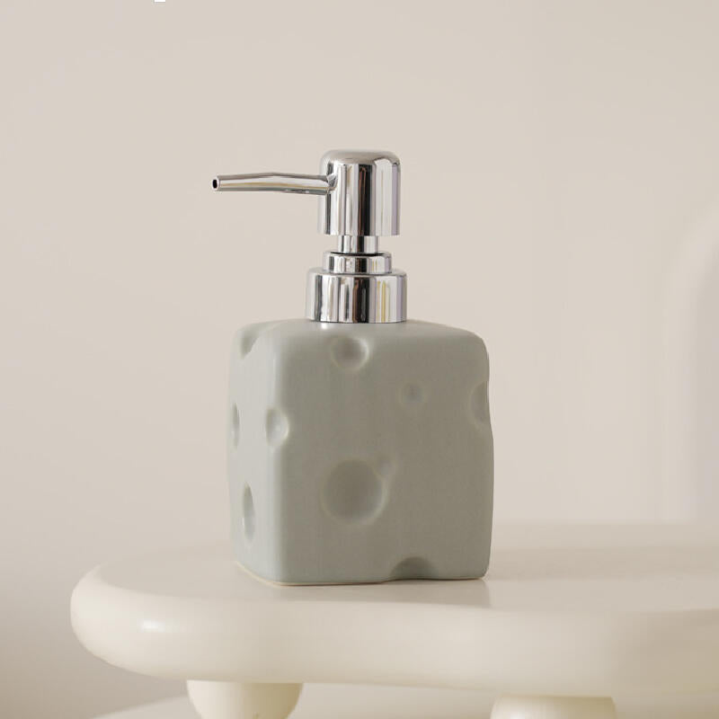 5color cheese soap bottle