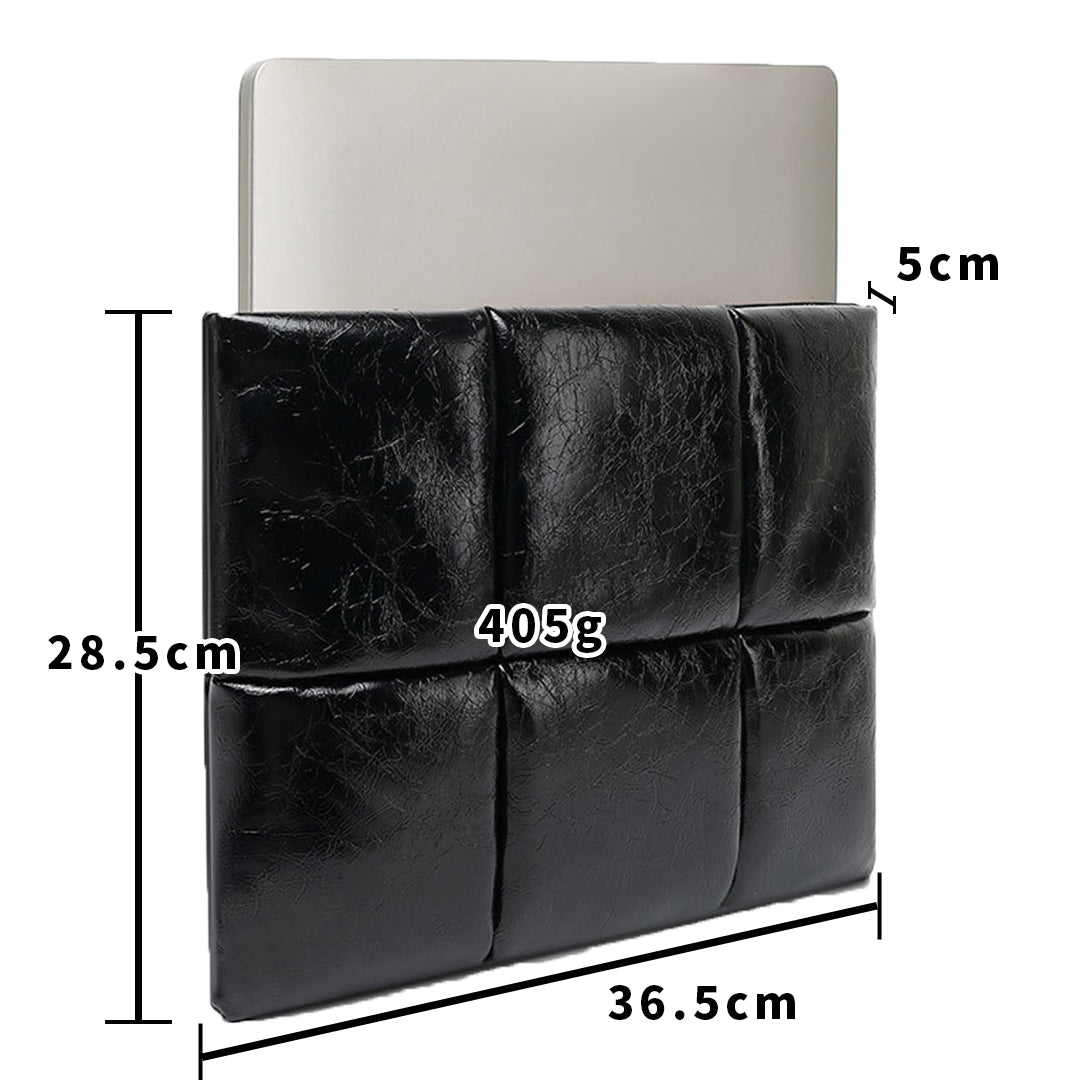 metallic black PC Clutch