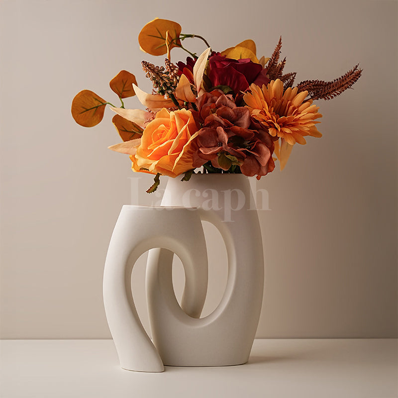 Intertwined Elegance Vase