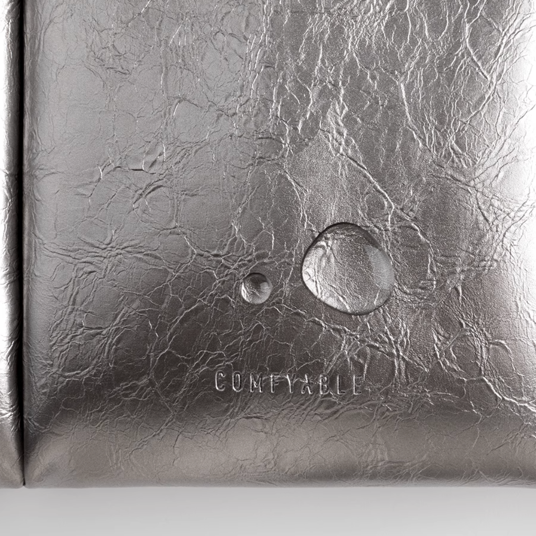 silver shoulder mac book bag