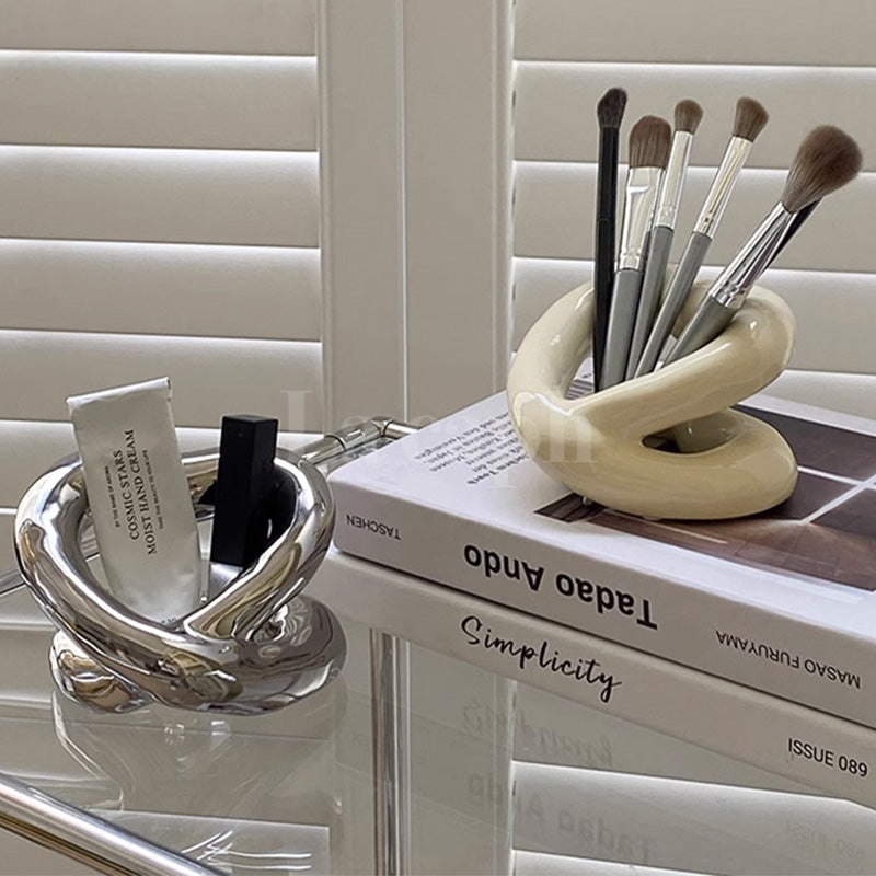 heart motif twist design multi stand(3color)