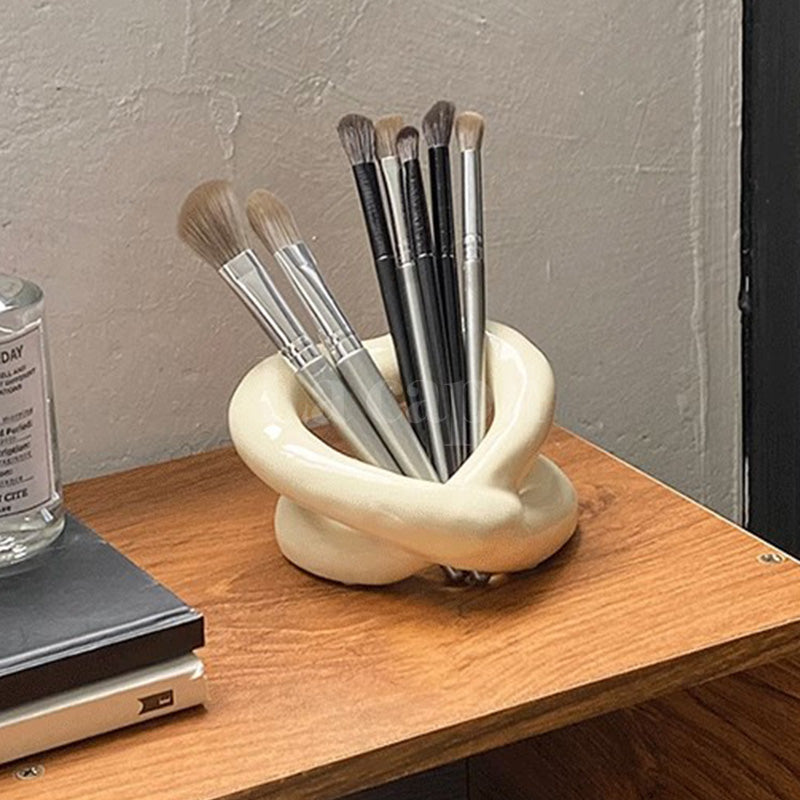 heart motif twist design multi stand(3color)