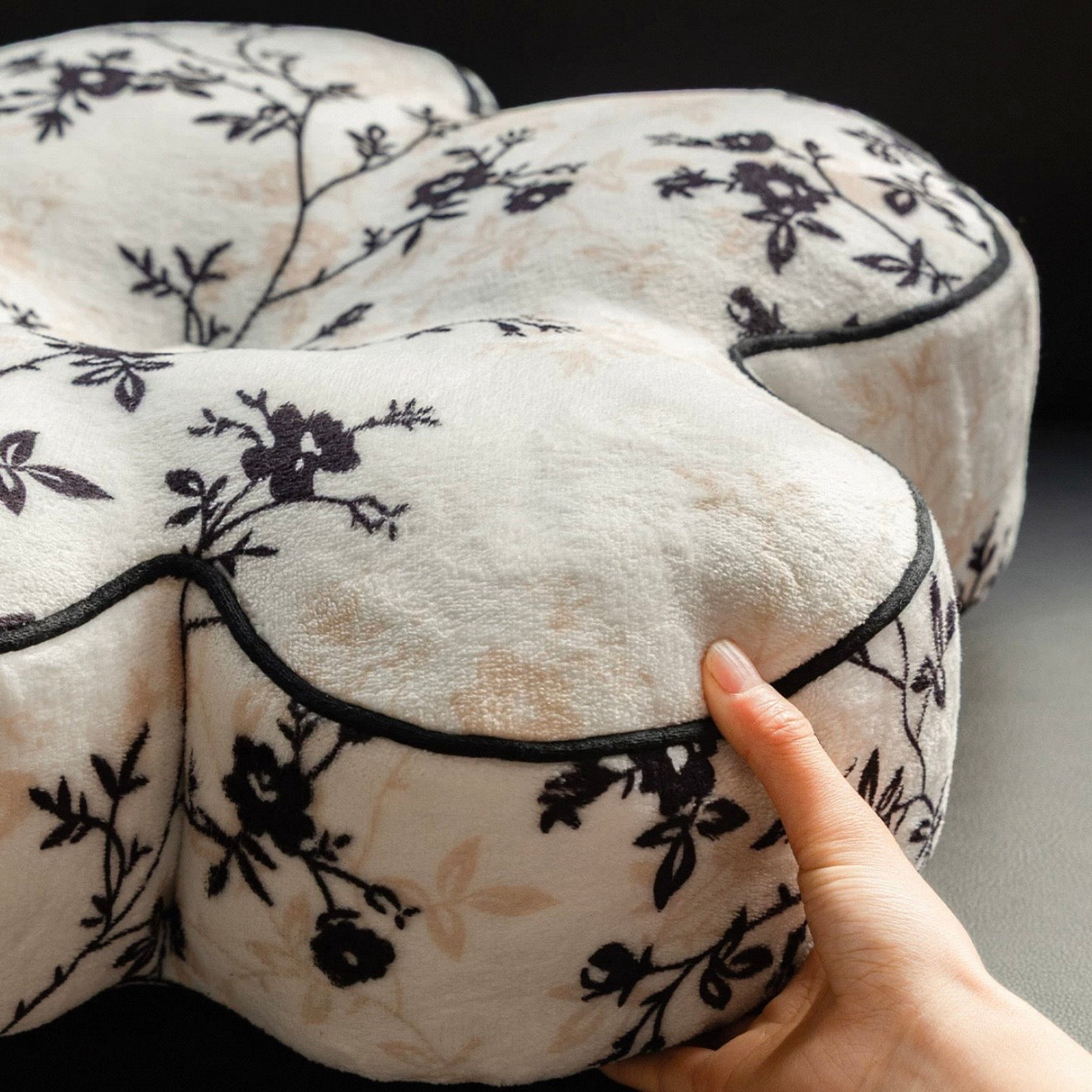 Vintage Floral Blossom cushion (3designs)