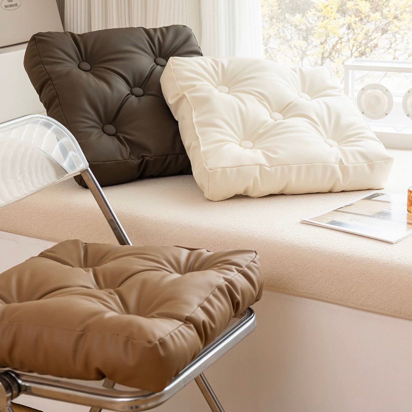 Modern Studio Square cushion (3colors)