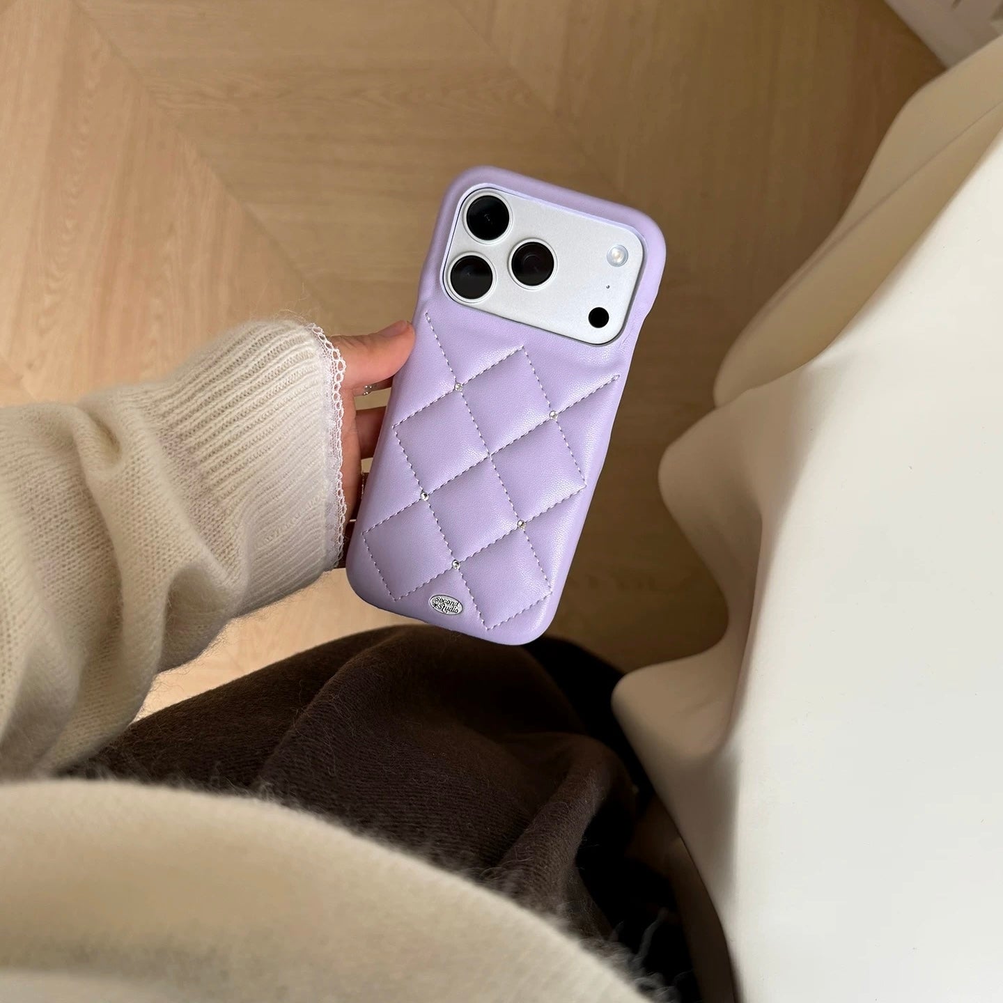 Luxury Quilted Leather iPhone case (2color)