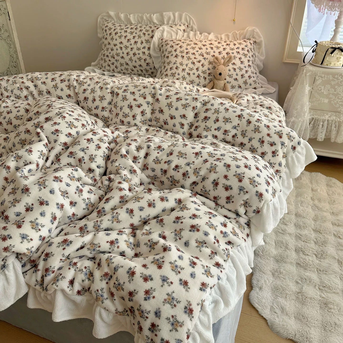 Romantic Ruffle-Trimmed Winter bedlinen set (3colors)