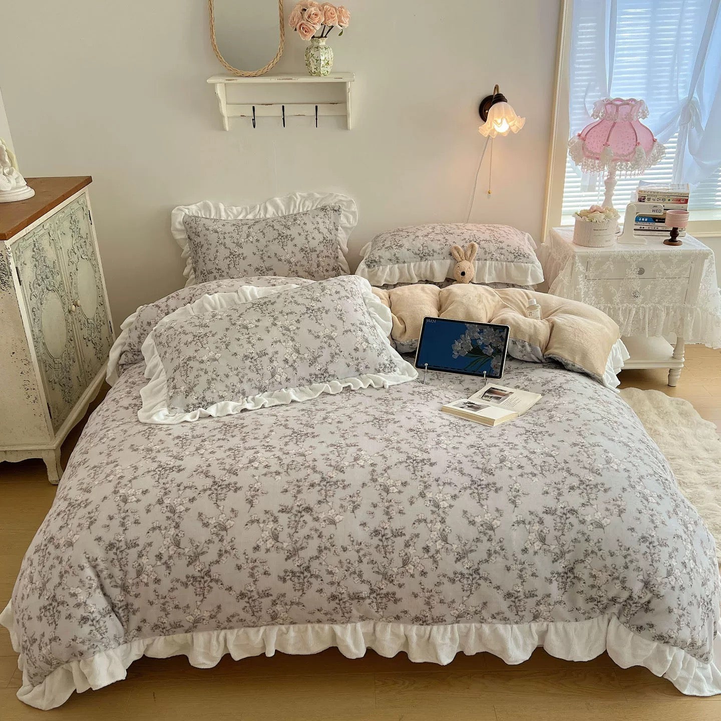 Romantic Ruffle-Trimmed Winter bedlinen set (3colors)