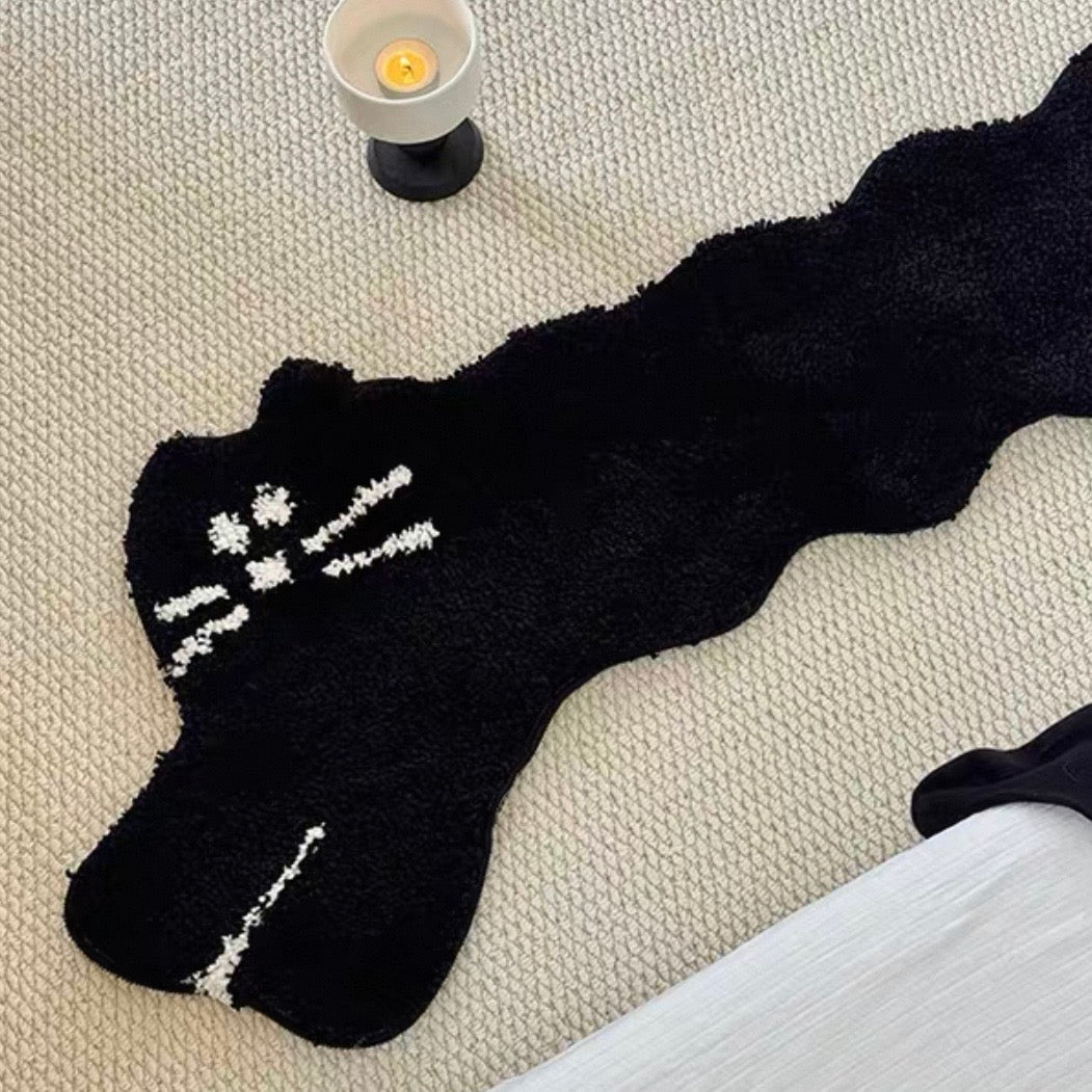 Long Stretched Cat mat