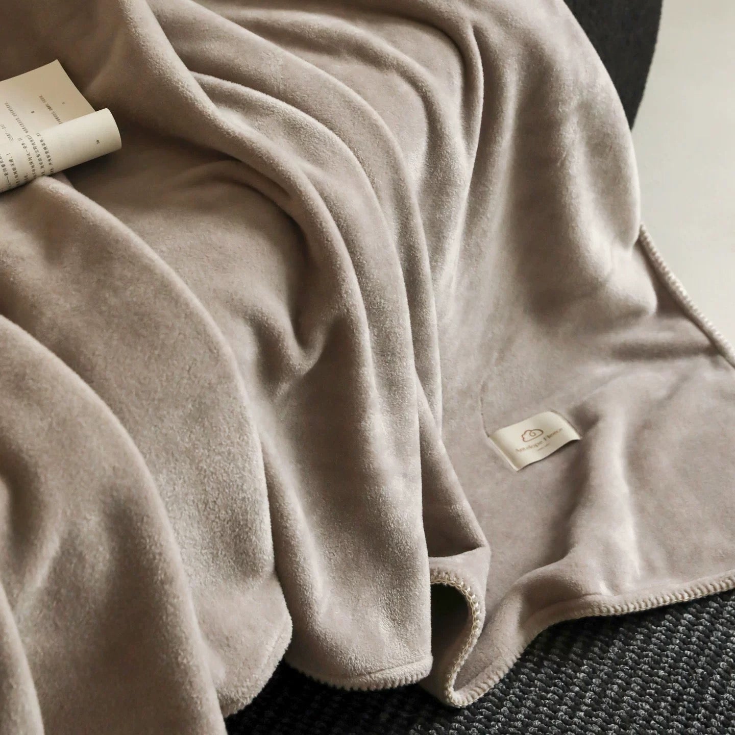 Luxury Velvet Touch Blanket (7colors)