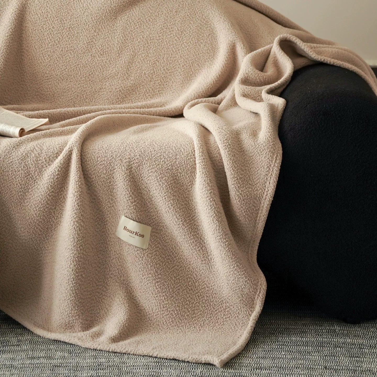 Urban Texture Sherpa Blanket (3colors)