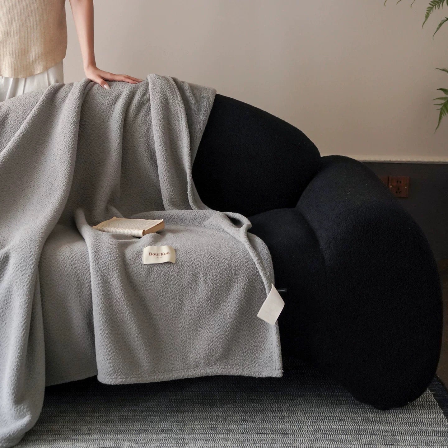 Urban Texture Sherpa Blanket (3colors)