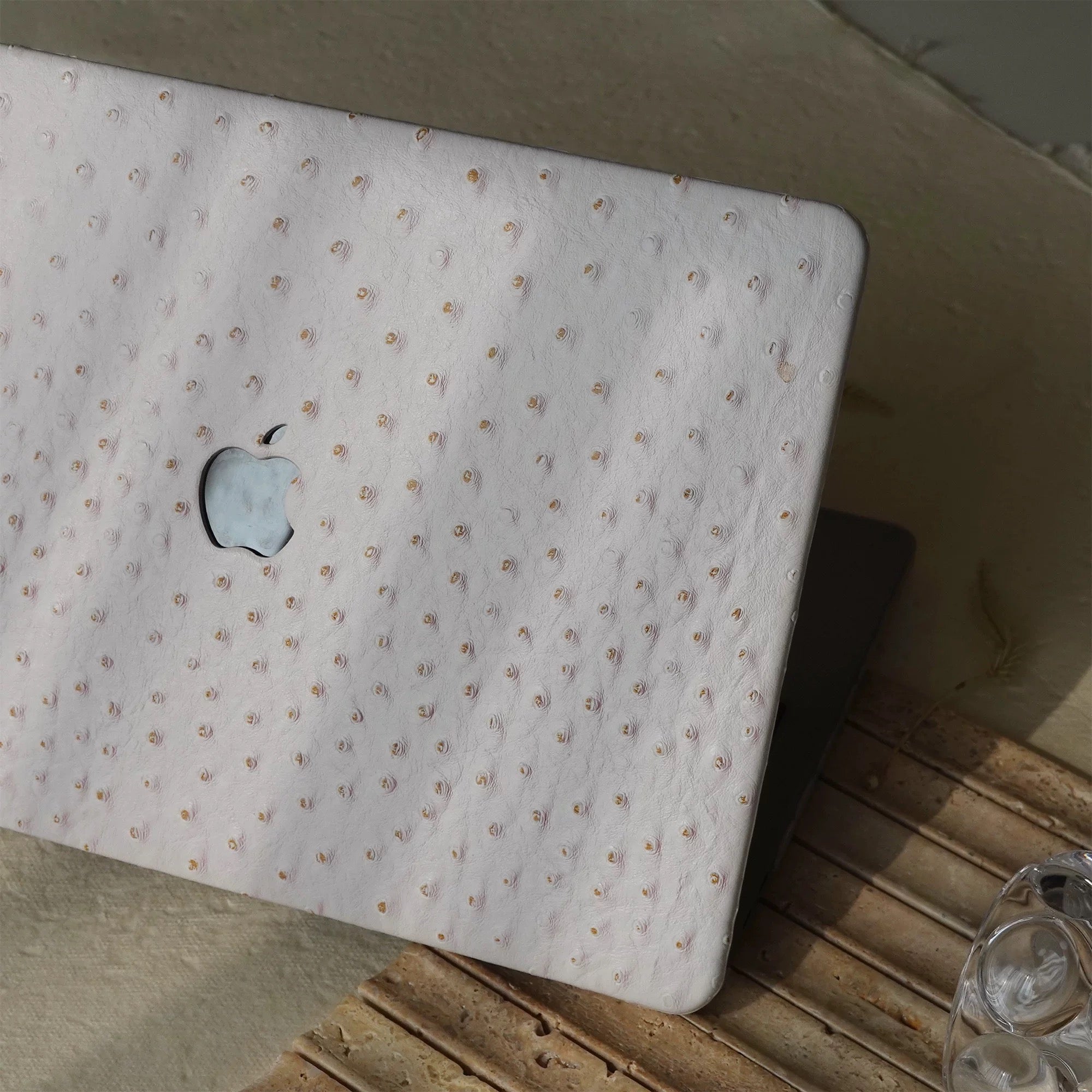 white Ostrich MacBook Case