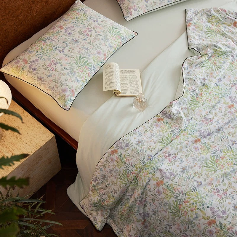Wild Iris quilt (2color)